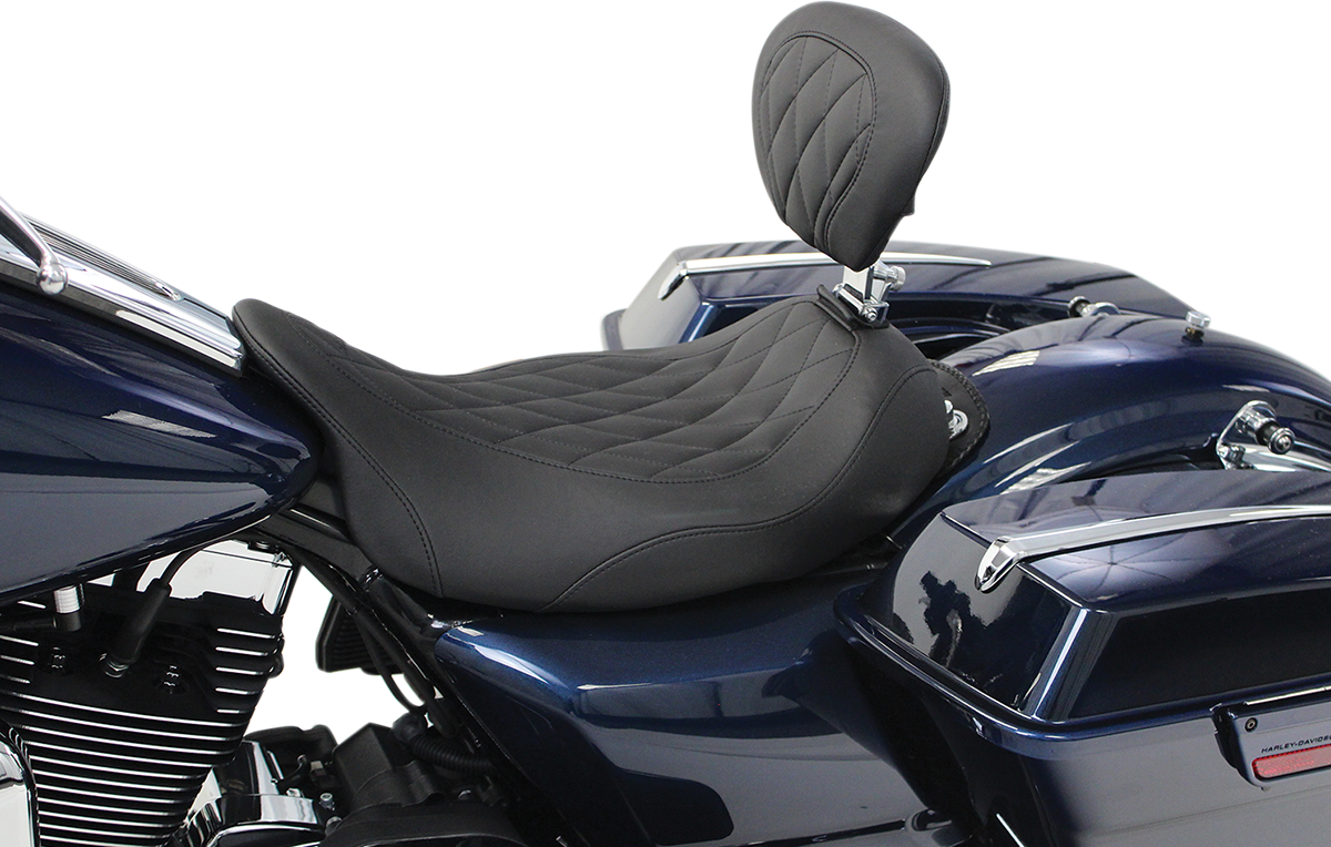 MUSTANG Wide Tripper™ Solo Seat With Removable Driver Backrest - Wide Tripper™ Solo Seat / With Removable Driver Backrest / FL '08-'25 0810-1927