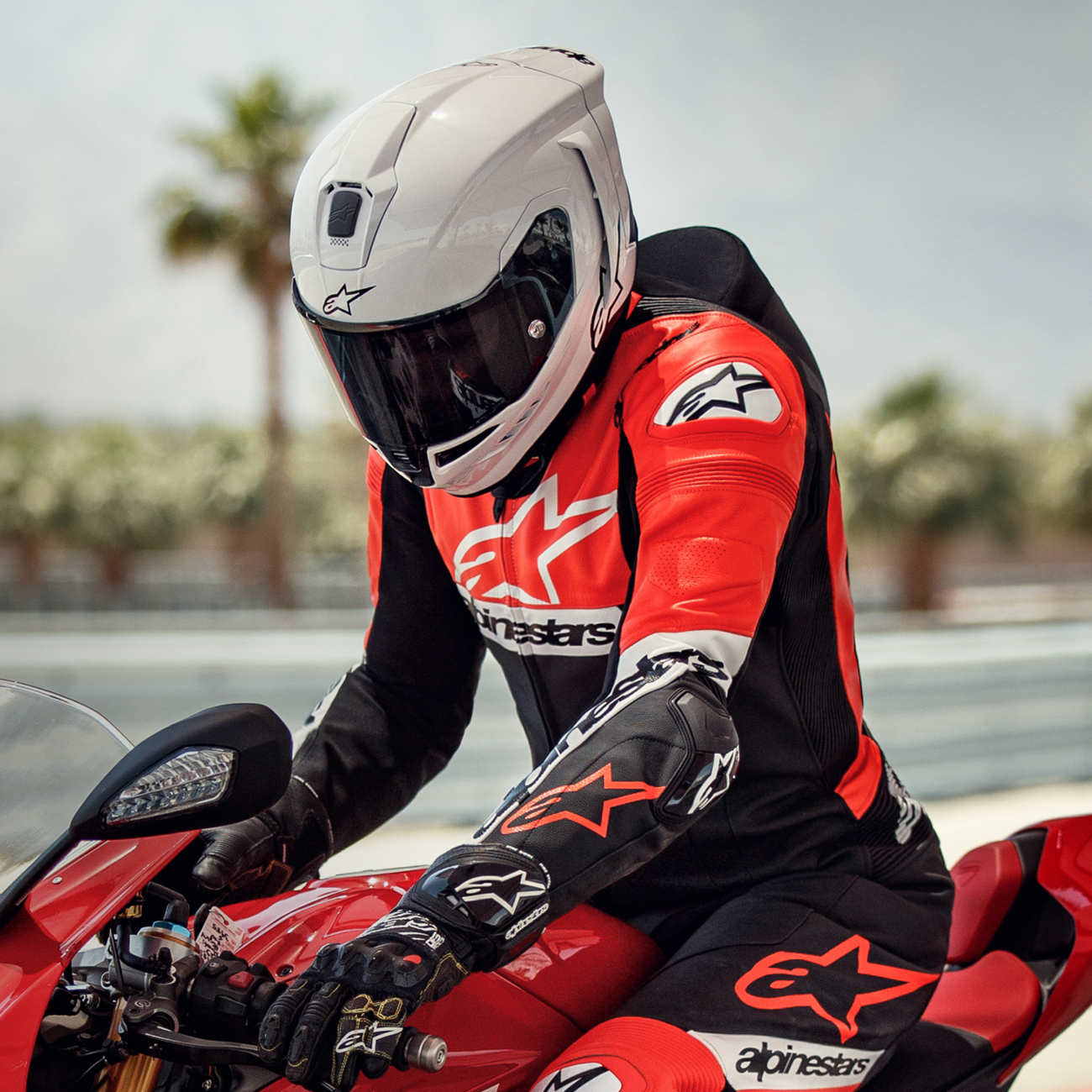 ALPINESTARS Helmet Supertech R10