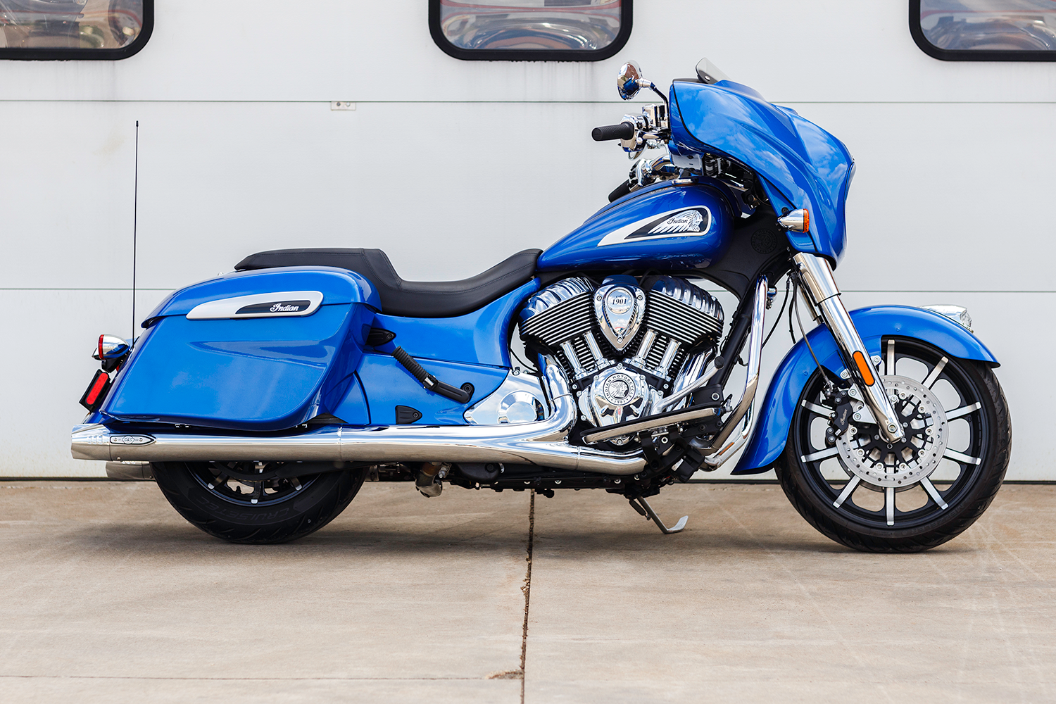 4" Broadhead Slip-On Mufflers - Fishtail - Chrome