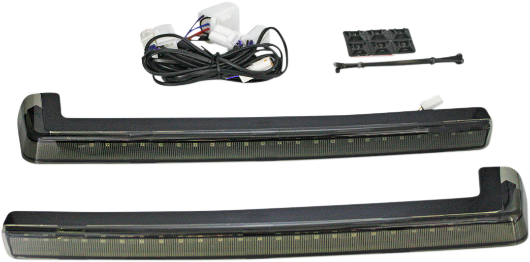 CUSTOM DYNAMICS LED Run/Brake/Turn Tour-Pak® Arms - Smoke Lens / '06-'13 2040-2506
