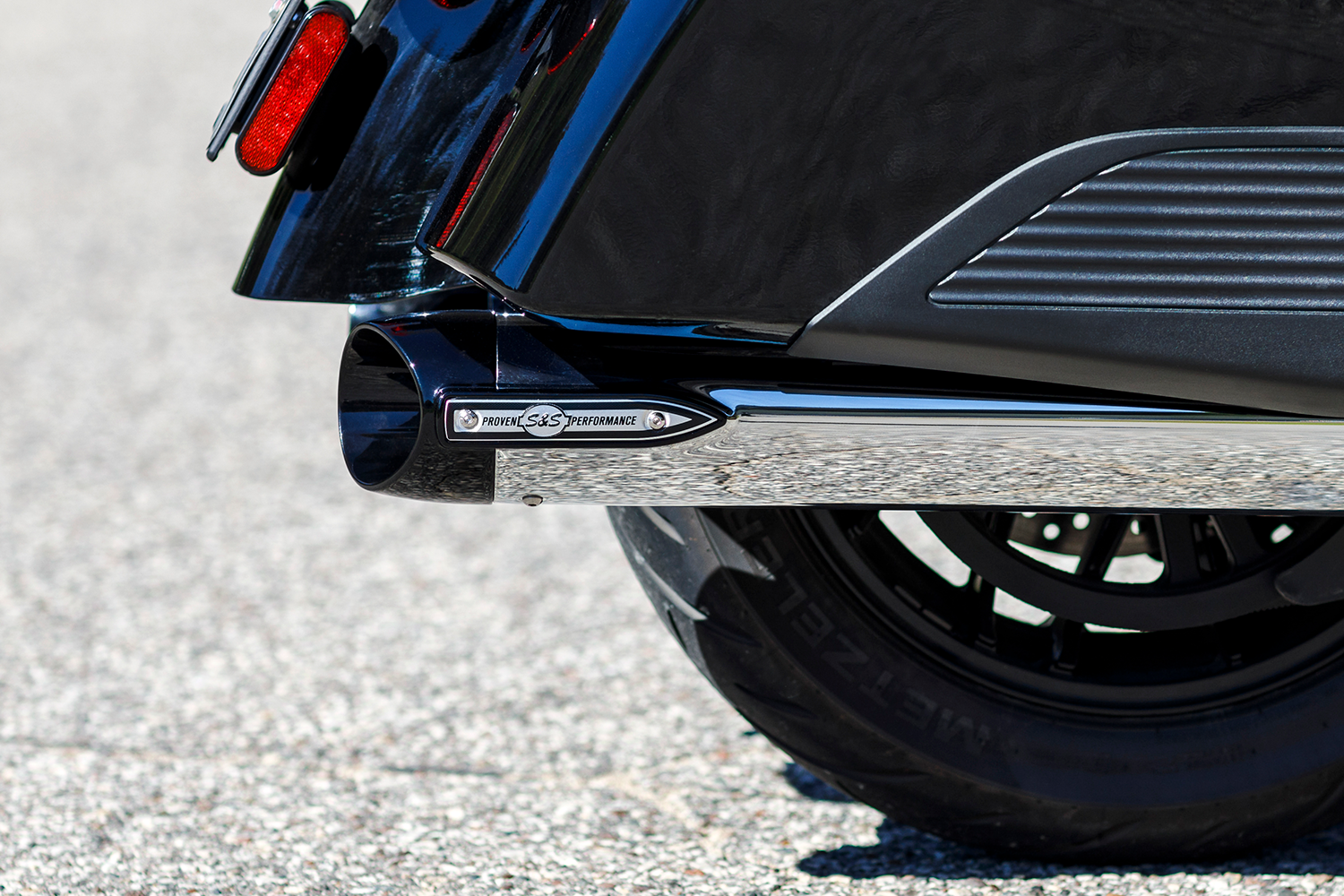 4" Broadhead Slip-On Mufflers - Slash Cut - Chrome