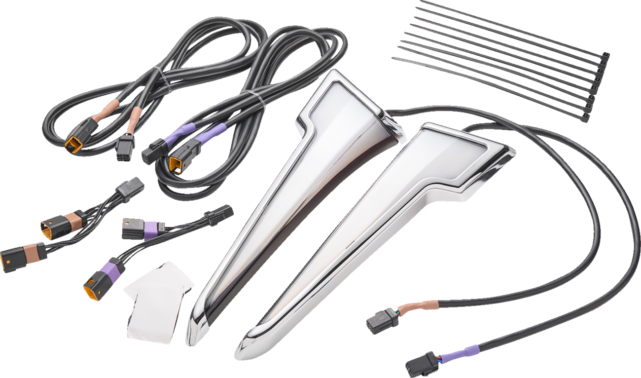 CIRO Quill™ Fairing Light - w/Turn Signal / Chrome / FLHX 2040-3431