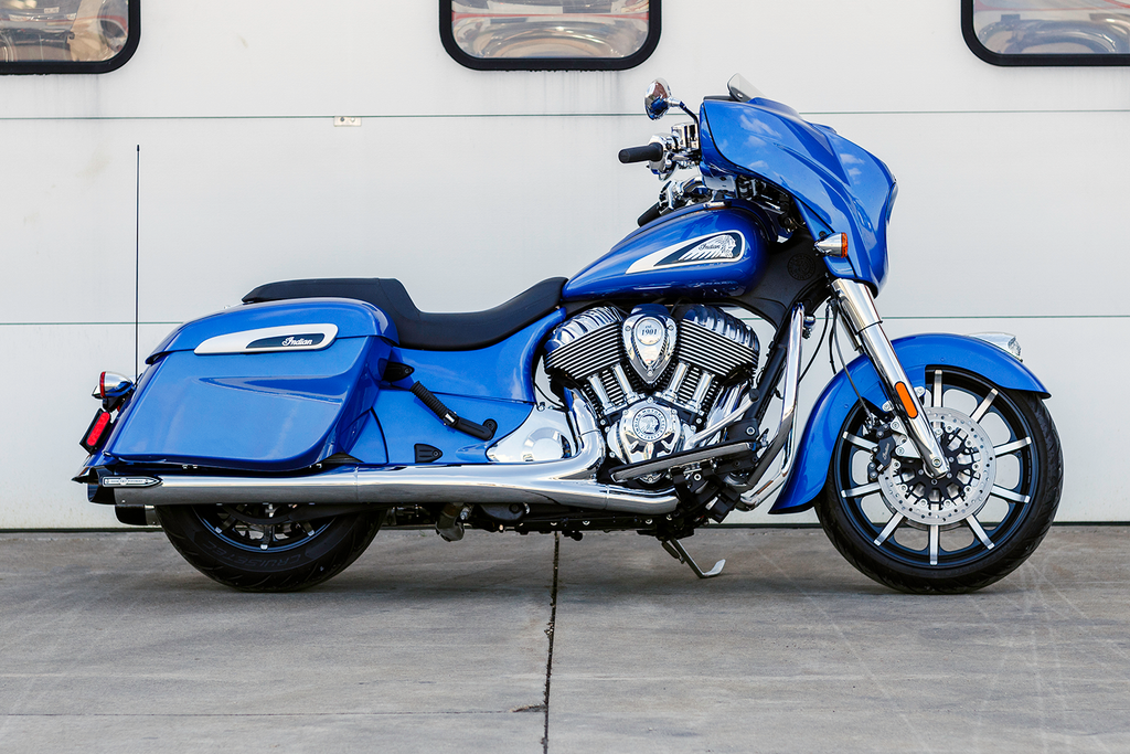 4" Broadhead Slip-On Mufflers - Slash Cut - Chrome