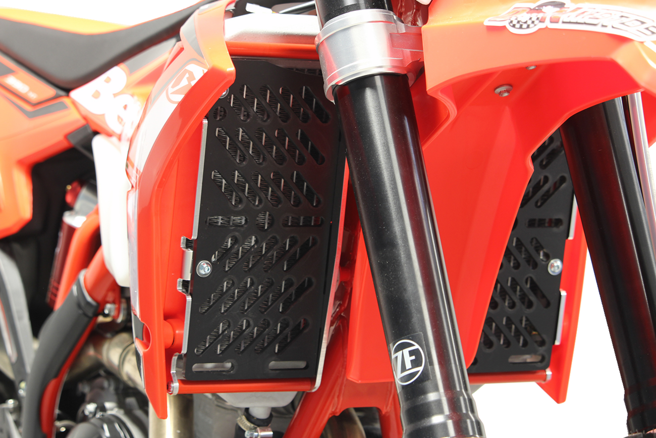 AXP RACING Xtrem Radiator Guards - Beta 1901-0931