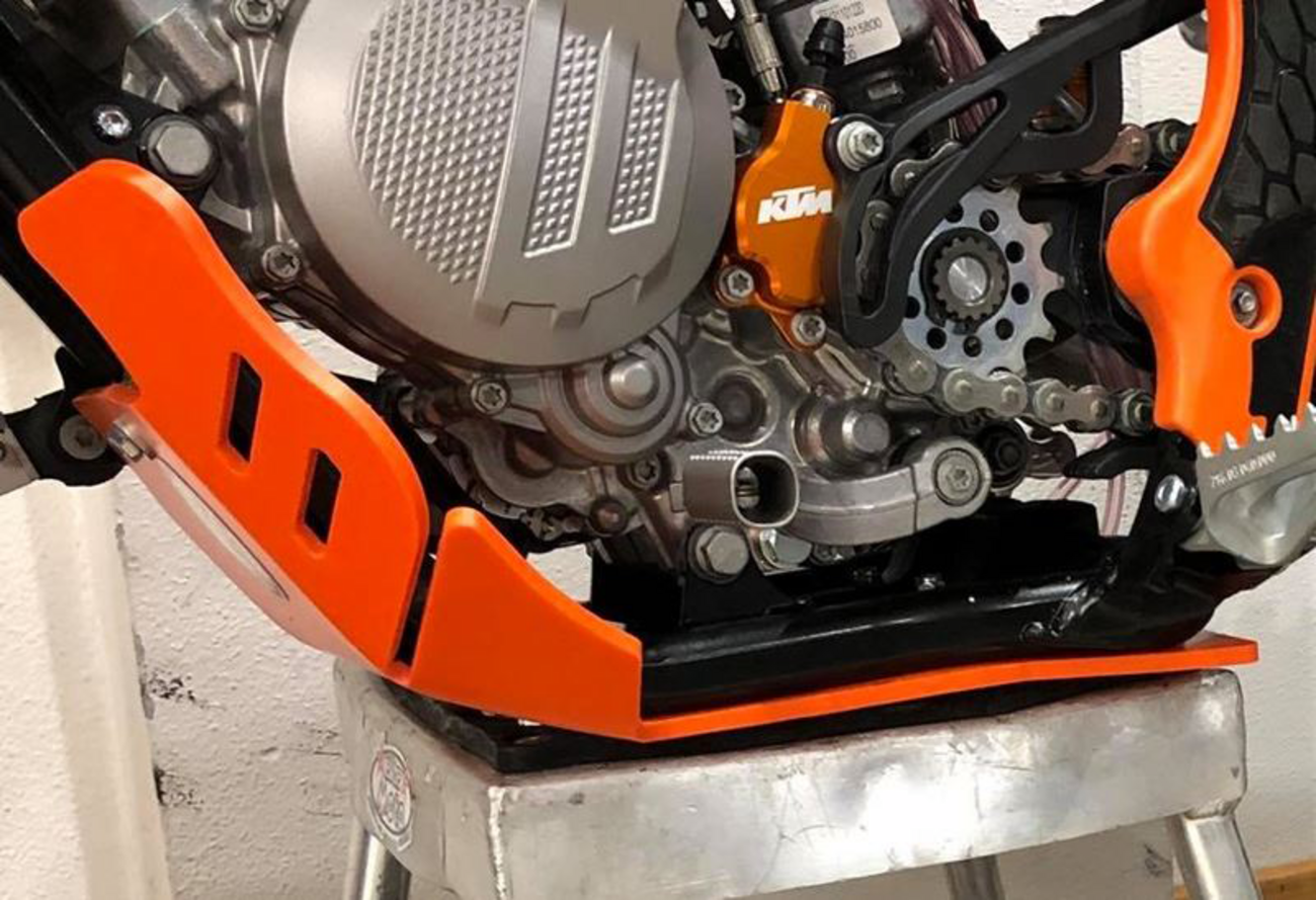 AXP RACING Xtrem Skid Plate - Orange / KTM / EX/XC '17-'22 0506-2043
