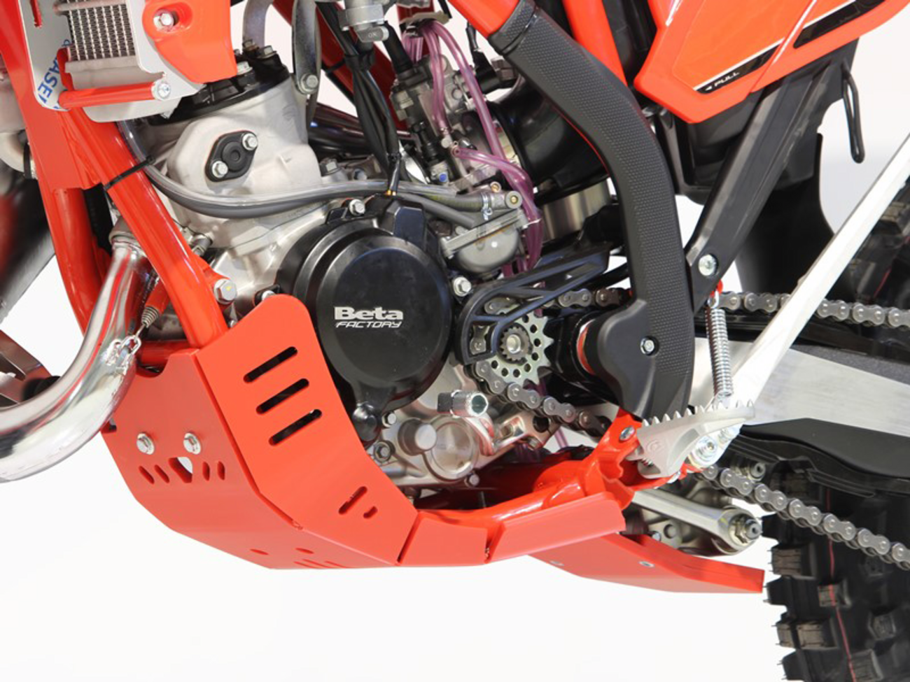 AXP RACING Xtrem Skid Plate - Red / Beta / RR X-Pro/Enduro RR '23-'26 0506-2092
