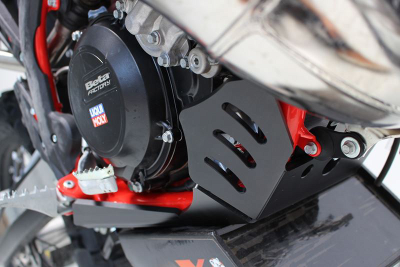AXP RACING Xtrem Skid plate - Black / Beta / Enduro RR '20-'24 0506-2053