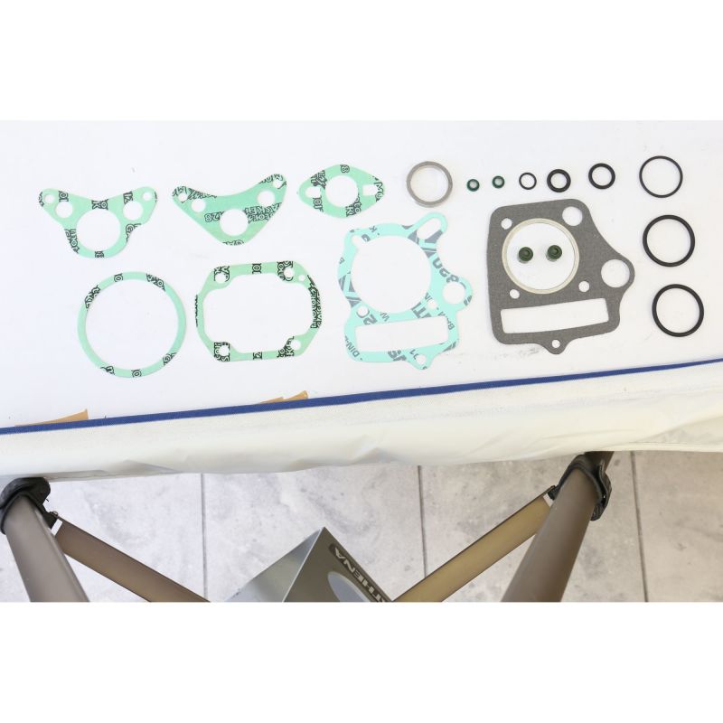 Athena 1980-1982 Honda C 70 Top End Gasket Kit - P400210600007