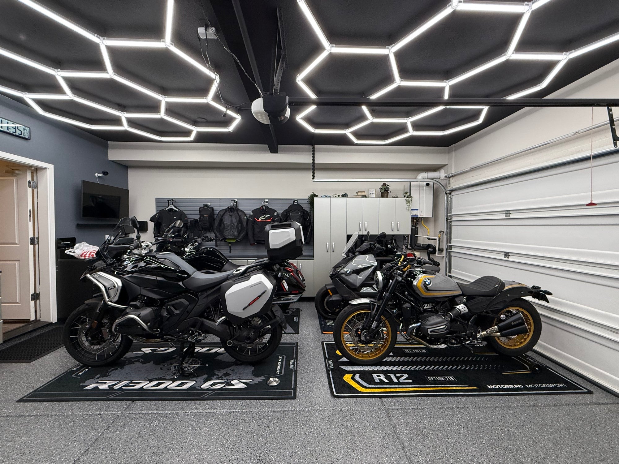 MPM Motorcycle Mat for BMW R1300 GS Adventure - MM4193