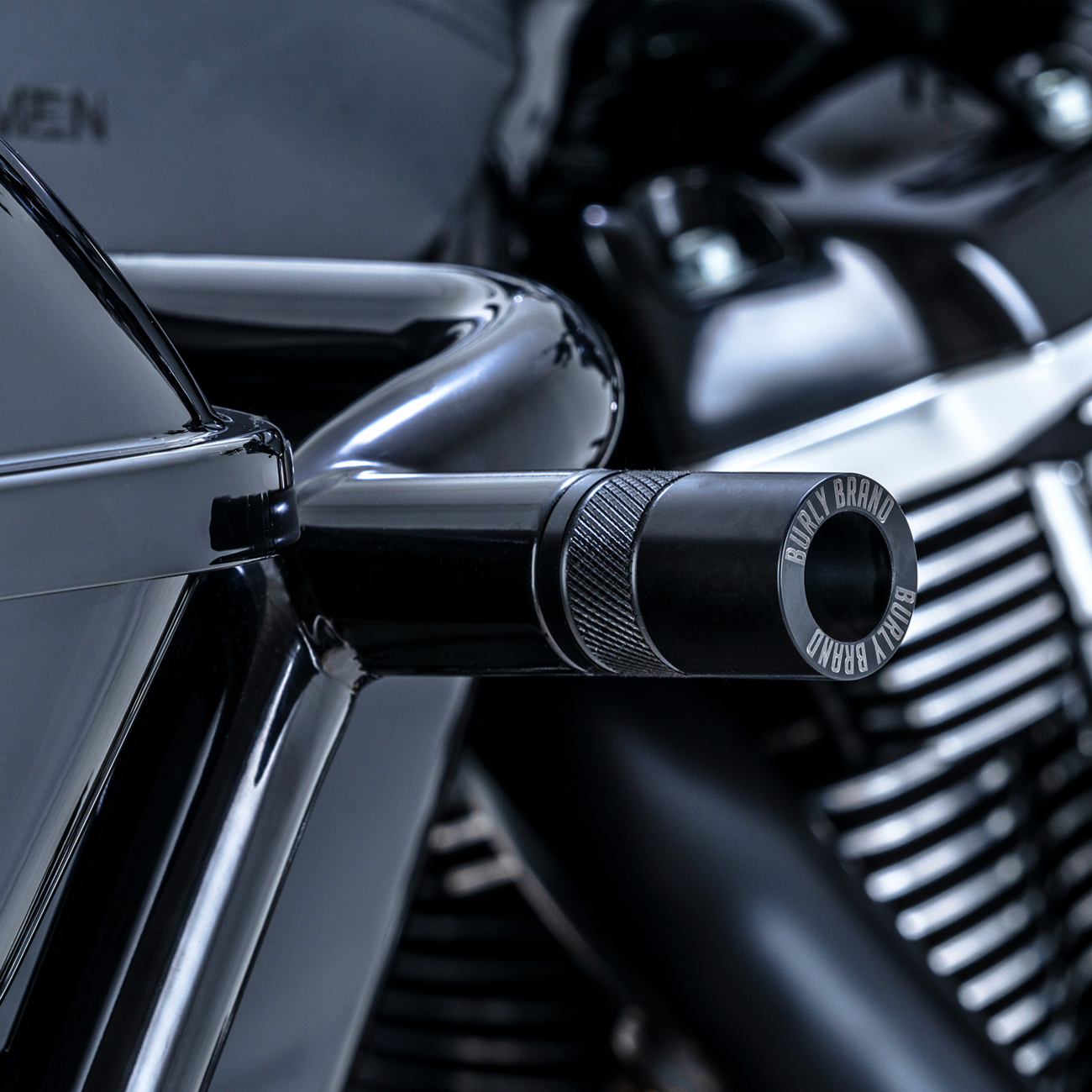 BURLY BRAND Rear Brawler Kit - Black / HD Toring 0506-2365