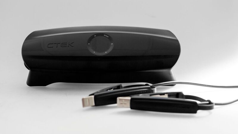 CTEK Battery Charger - 8A CS One (Gen 2) NA w/Wi-Fi & Bluetooth - 12V - 40-704