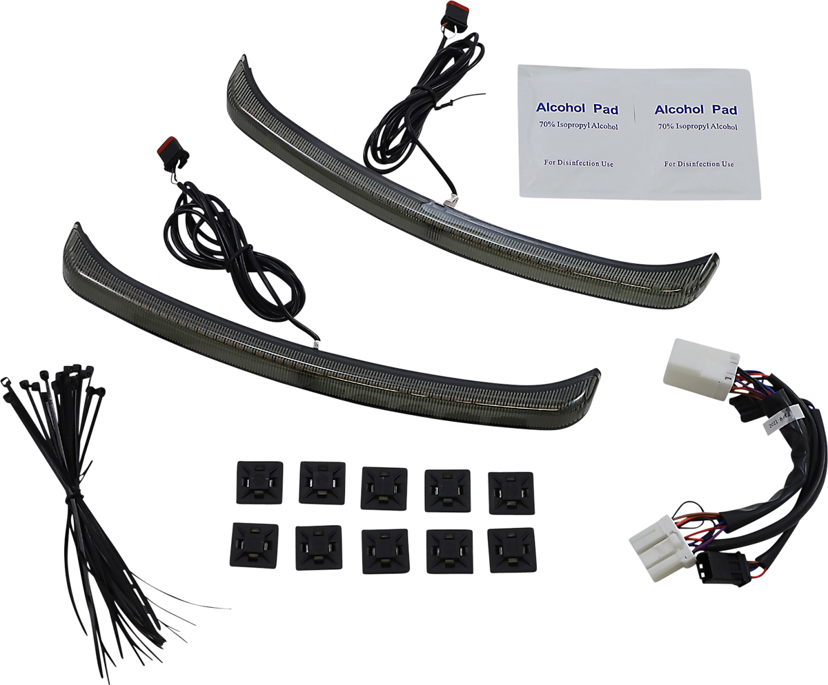 CUSTOM DYNAMICS Fender Light - Tri Glide 2040-2854