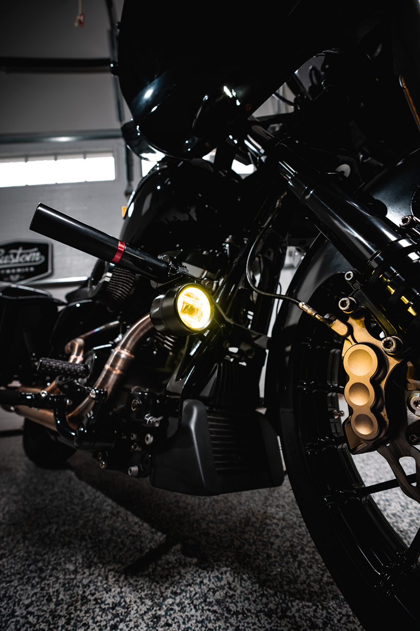 CUSTOM DYNAMICS Mount Kit for 1-1/4" Tube - Gloss Black 2040-2345