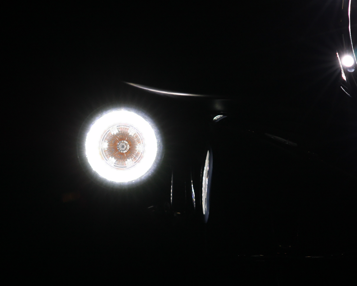 CUSTOM DYNAMICS ProBEAM® Turn Signals - Gloss Black/Smoke Lens / Universal 2020-1733