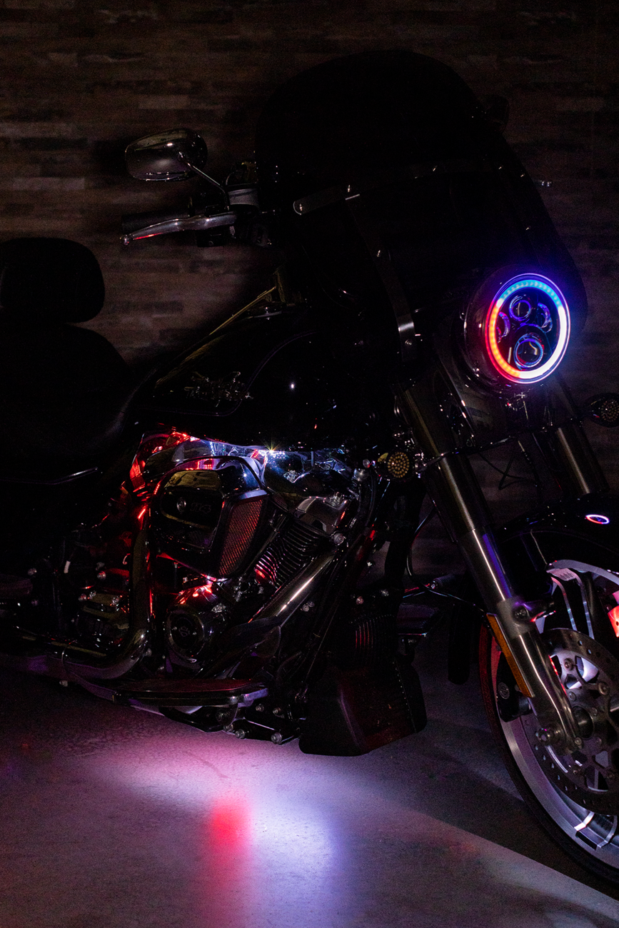 CUSTOM DYNAMICS ProGLOW™ 7" Headlamp - with Adapter / Black 2001-2417