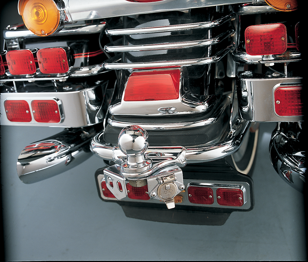 DRAG SPECIALTIES Ball Mount Trailer Hitch Receptacle Kit - Harley Davidson DS-720558