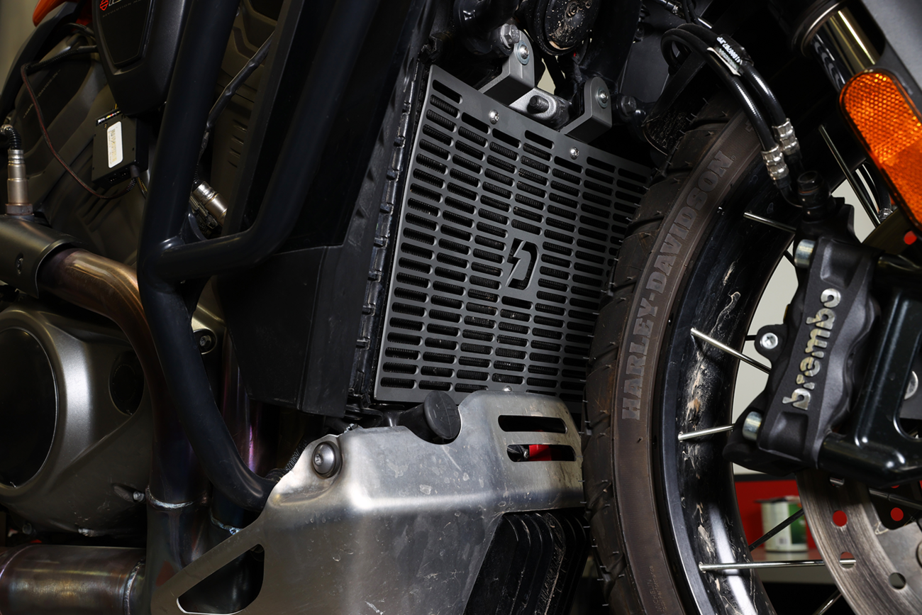 DYNOJET Radiator Guard