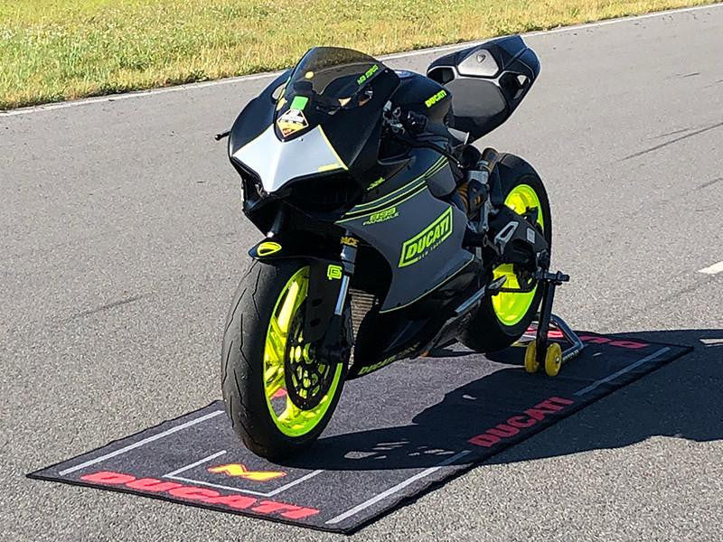 MOTO-D Motorcycle Mat for Ducati