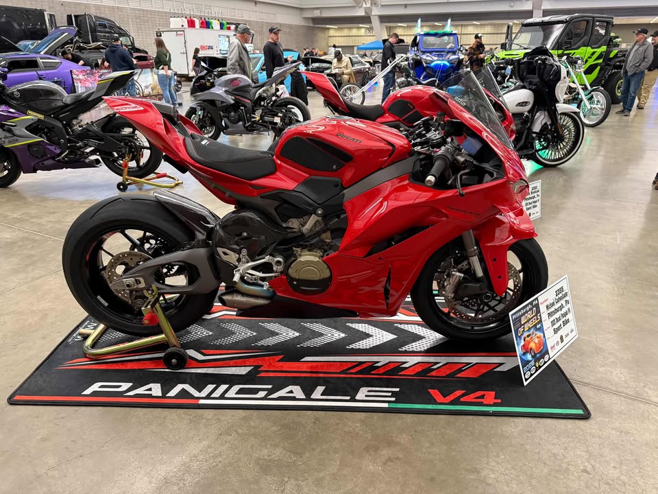 MPM Motorcycle Mat for Ducati Panigale V4 - MM7187