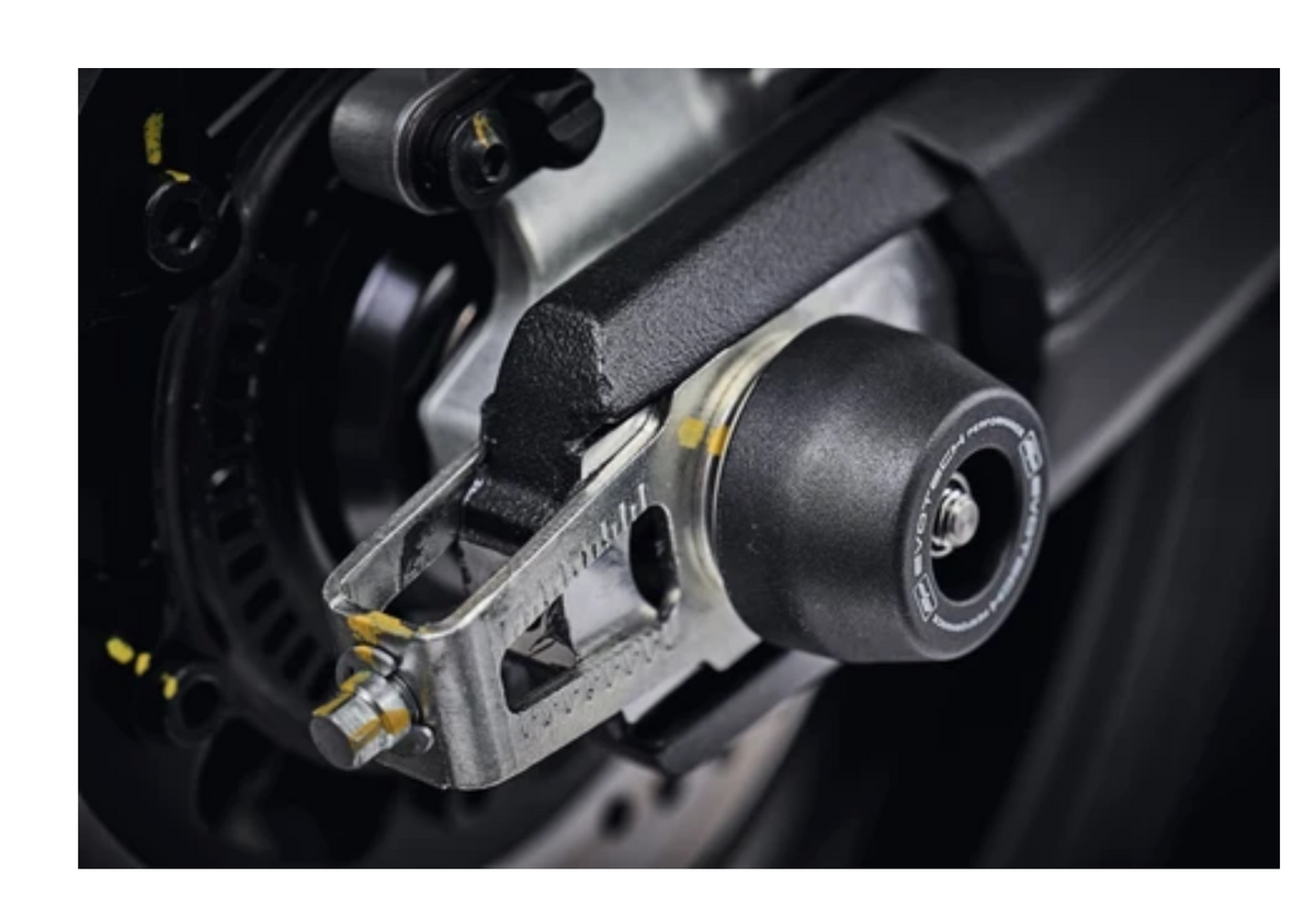 Evotech Performance Rear Axle Sliders - Ducati Hypermotard 698 Mono / Hypermotard 698 Mono RVE 2021-2027