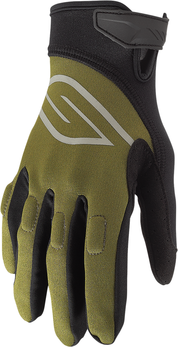 SLIPPERY Circuit Gloves
