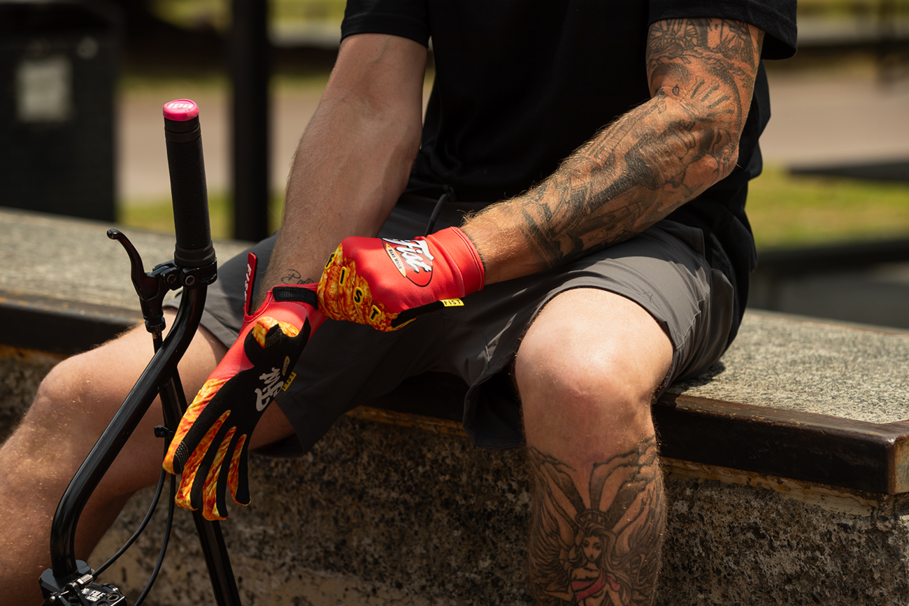 FIST HANDWEAR Strapped Chicken Fingers Gloves
