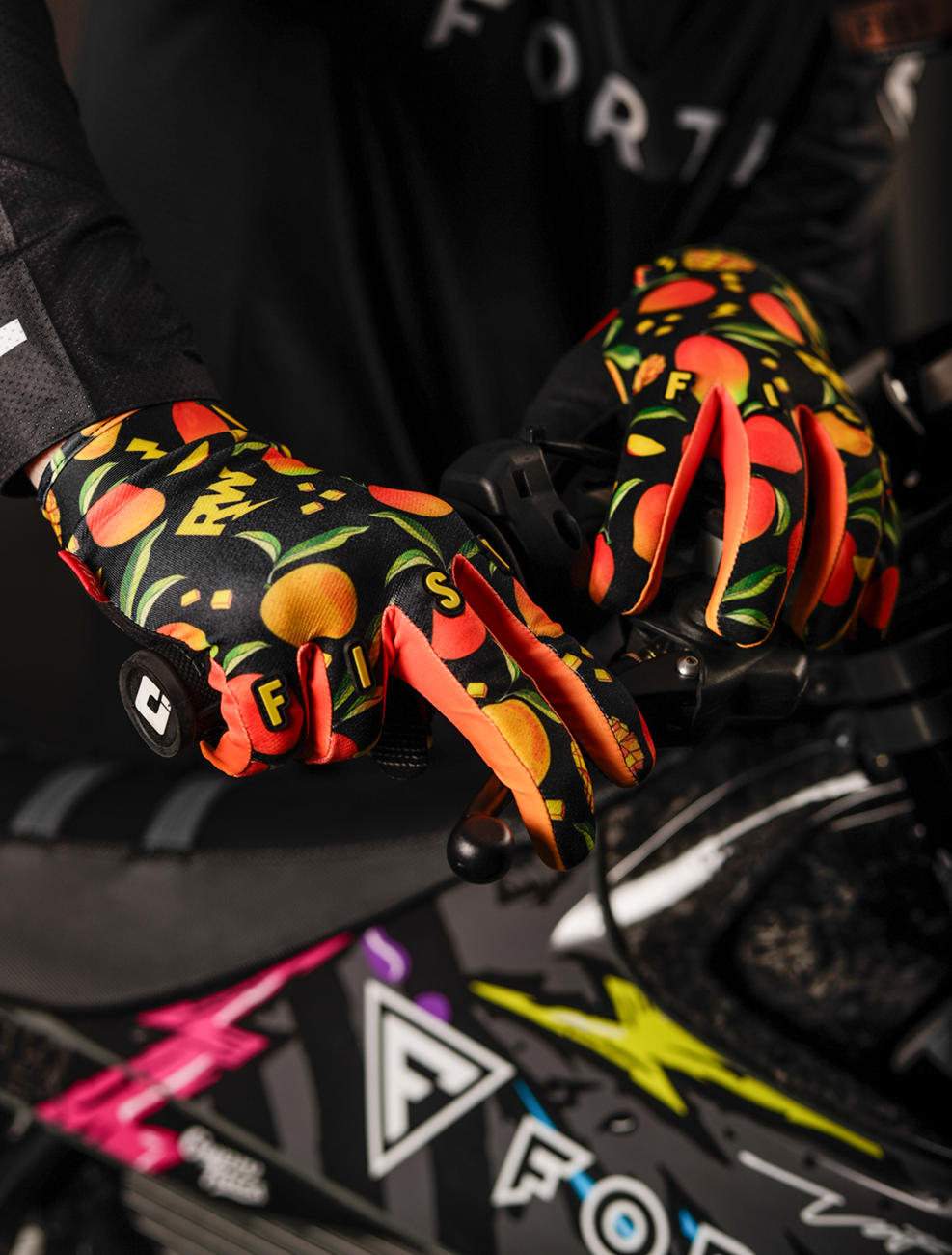 FIST HANDWEAR Strapped R-Willy Red Label Mango Madness Gloves