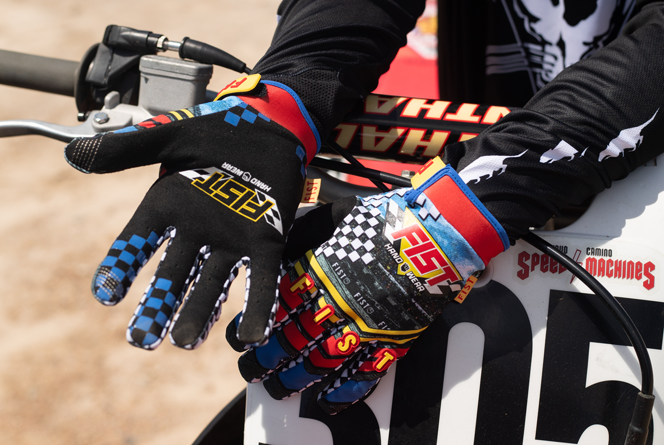 FIST HANDWEAR Strapped Speedway Gloves