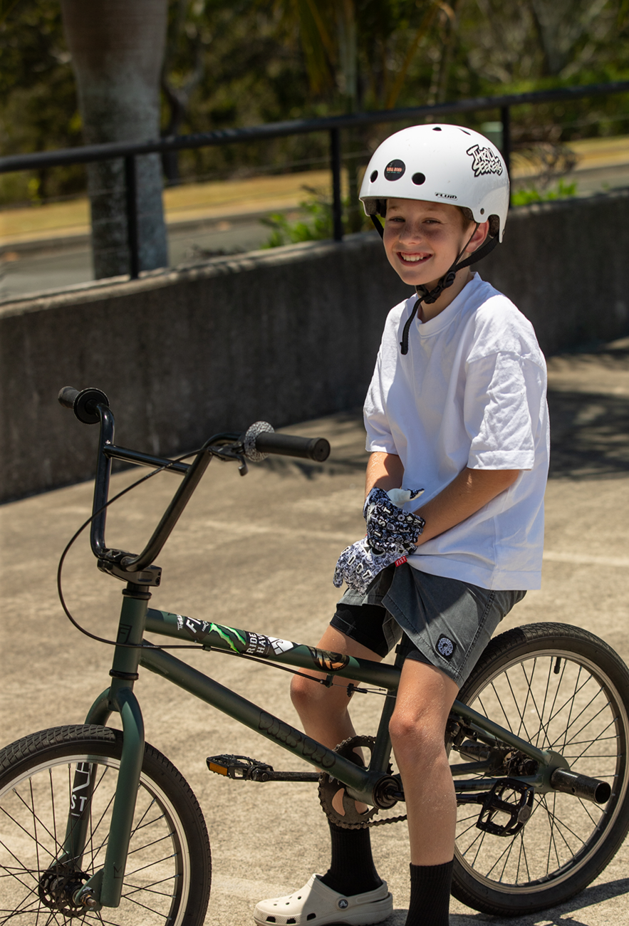 FIST HANDWEAR Youth Strapped R-Willy Ace Gloves (Ages 8-14)