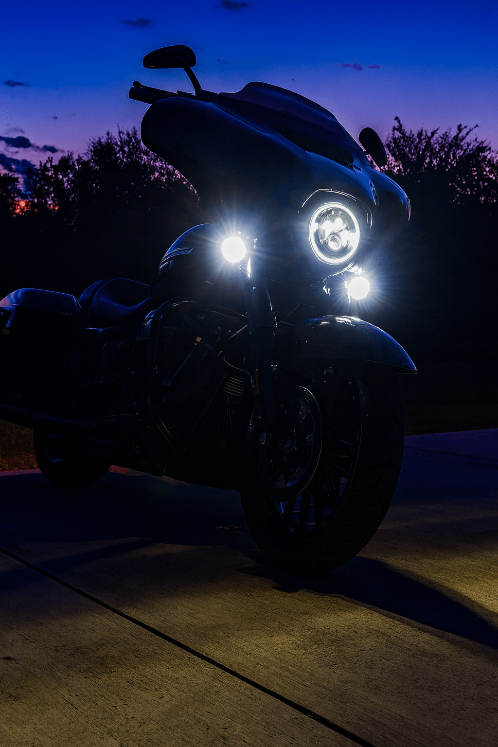 Eagle Lights Midnight Edition Generation III Front and Rear LED Turn Signal Kit for Harley-Davidson® Motorcycles- 1157 Front / 1157 Rear