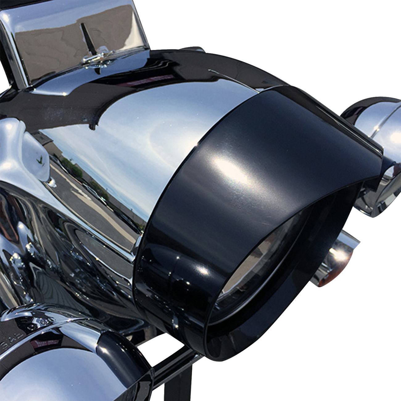 HEADWINDS Headlight Bezel