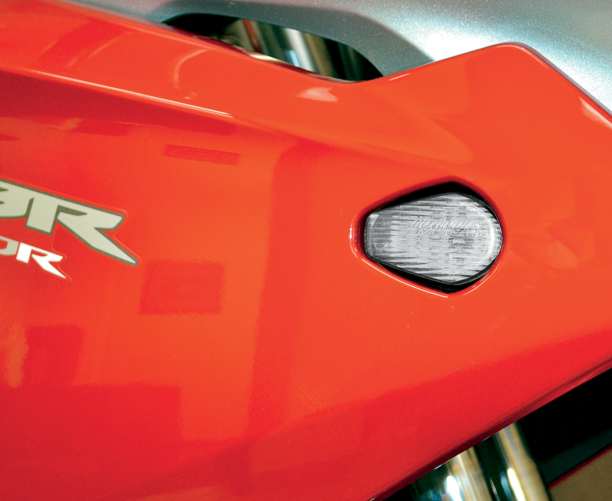 HOT BODIES Flush-Mount Front Turn Signals