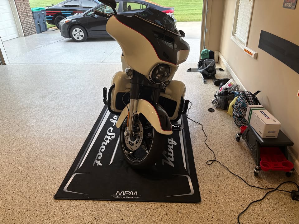 MPM Motorcycle Mat for Cruiser Motorcycle "King of Street" - MM7343