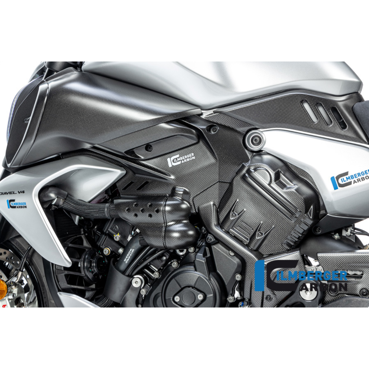 Ilmberger Carbon Fiber Cam Cover - Ducati Diavel V4 2023-2025