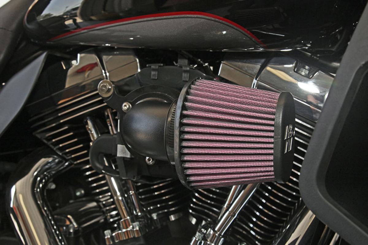 K & N Aircharger® Performance Intake System Kit