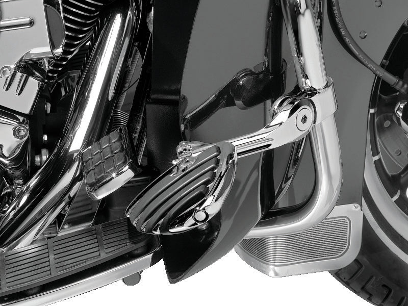 Kuryakyn Tour-Tech Cruise 6in Mount Arm With ISO Wing Pegs 1-1/4in Clamp Chrome - 4528