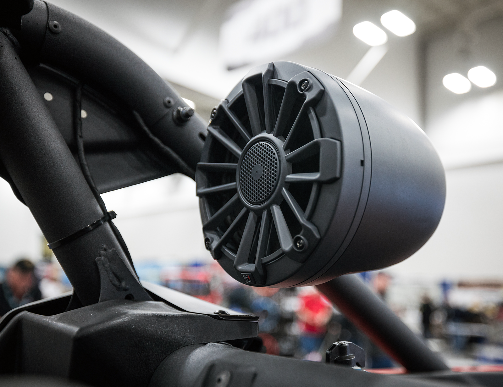 MB QUART Model-Tuned Stage 5 Amplified Audio System - 800 W Audio System / Can-Am Maverick X3 4405-0668
