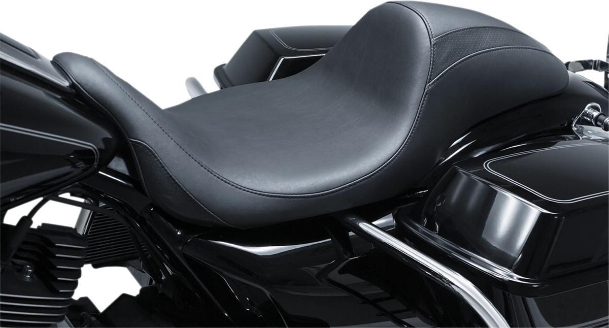 MUSTANG Hightail Fastback™ Seat - FL '08-'25 0801-1108