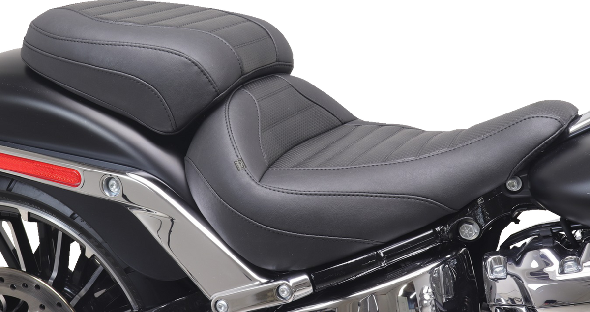 MUSTANG Touring Solo Seat - Tuck-n-Roll / FXBR '23-'25 0802-1659