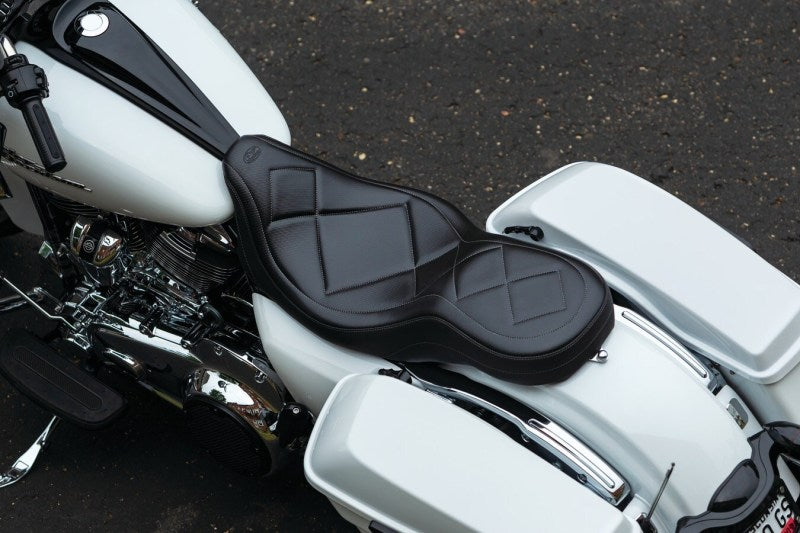 Mustang Motorcycle Mustang 2008-2021 Harley Electra Glide,Rd Glide,Rd King,Str Glide Super Tripper 1PC Seat Carbon - Blac - 75202