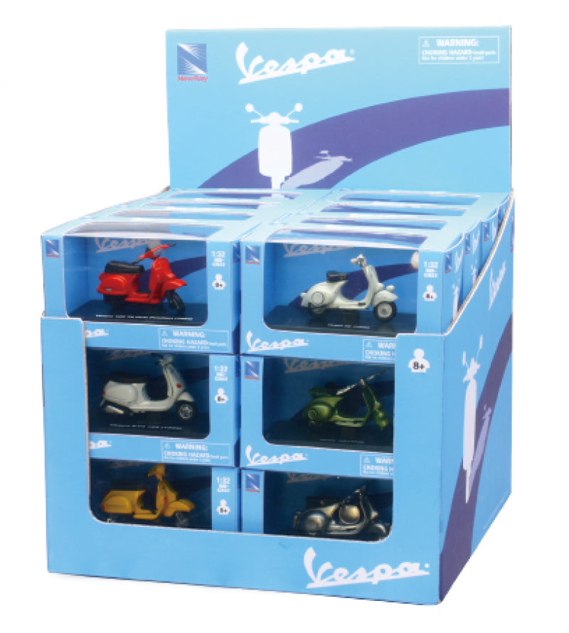 New Ray Toys Vespa Series Assortment/ Scale - 1:32 - 06047IA