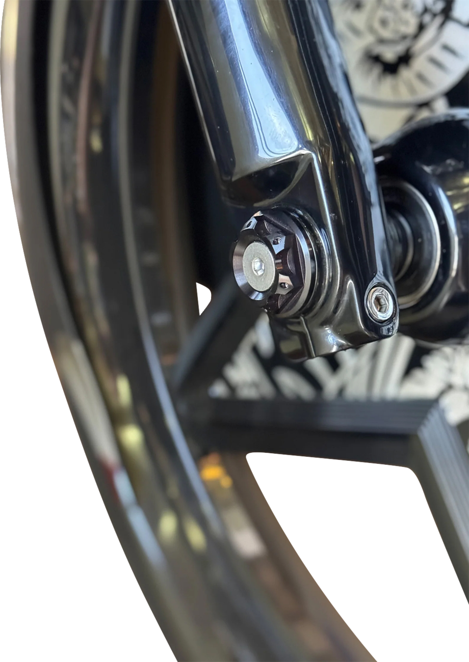 PAUL YAFFE BAGGER NATION Y-Axle Custom Front Axle Kit with Turret Style Axle Cover