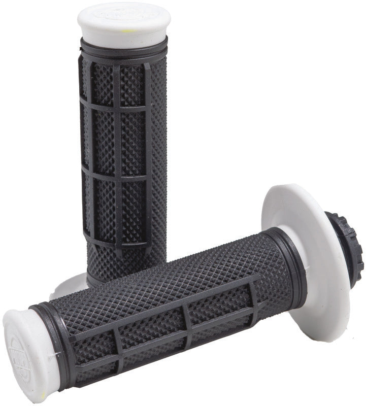 ProTaper Pro Series Clamp On 1/2 Waffle White/Black - 023355