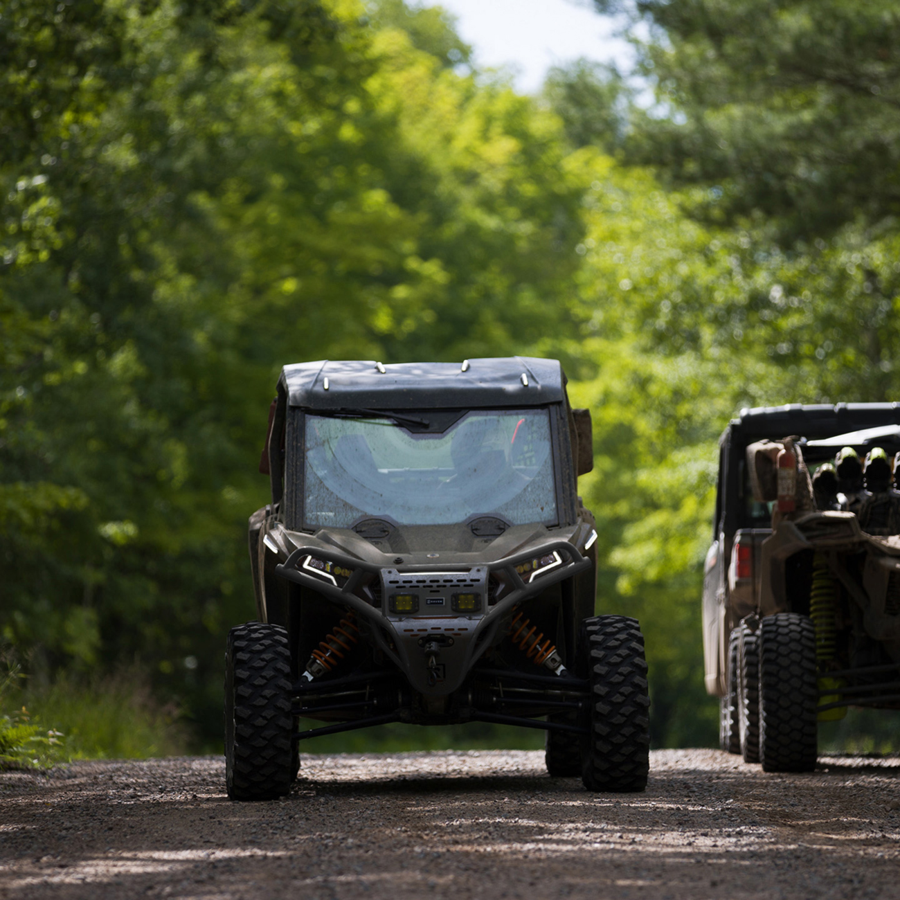 RAVEK Front Bumper/Skid Plate with Lights