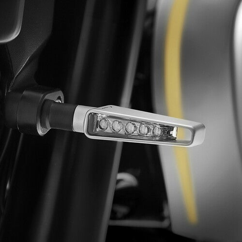 RIZOMA Vision Sequential Turn Signal - FR130A