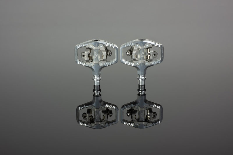 Renthal Cycle Revo-TRC Pedal - Polished Silver - PD30001-003-01