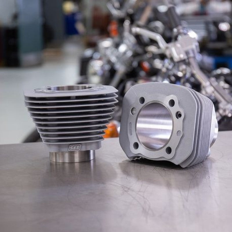 S&S Cycle 1986-2019 Sportstet Models 3-1/2in Bore Cylinders - Silver - 910-0698