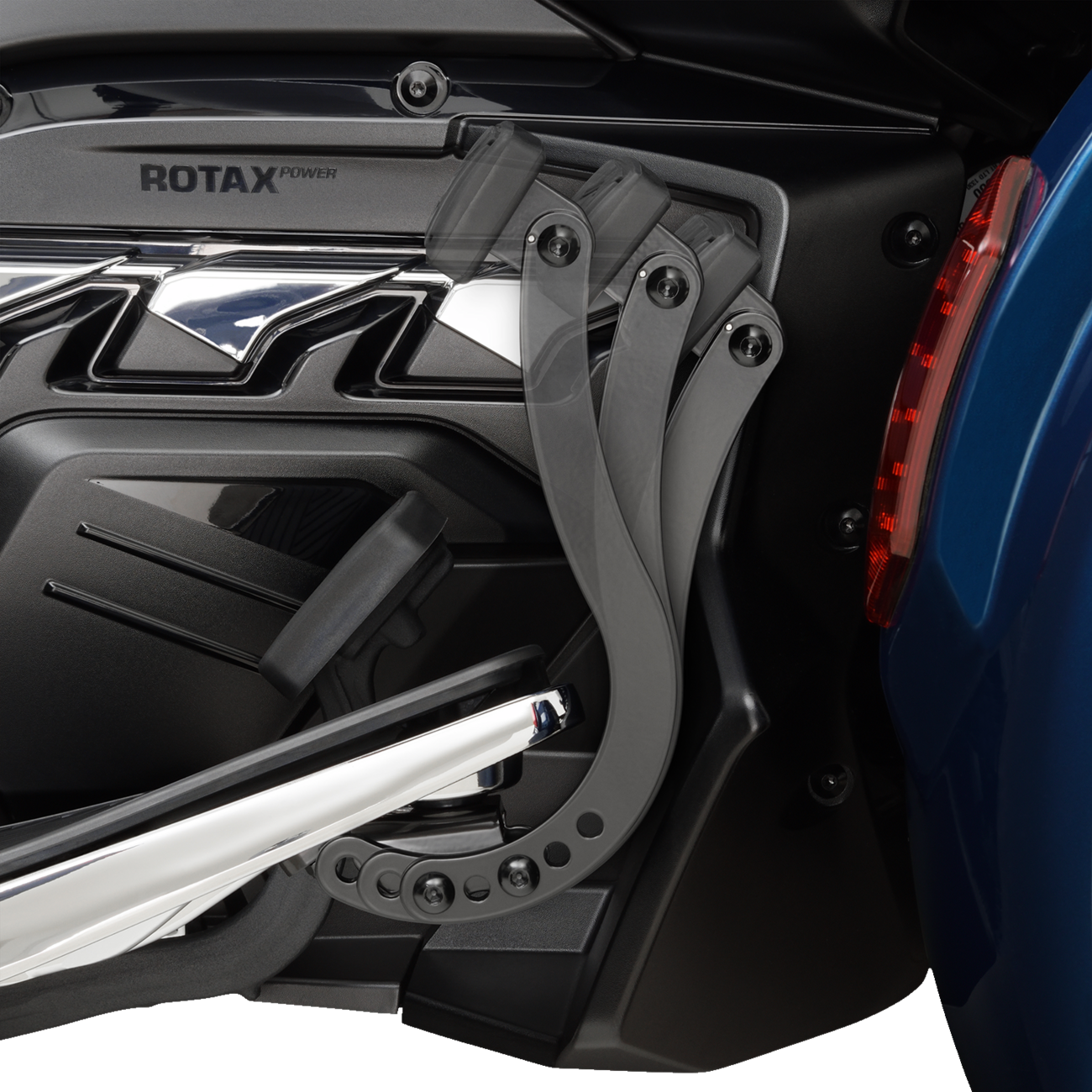 SHOW CHROME Adjustable Highway Pegs - Highway Pegs / Black / Spyder RT 1620-2369