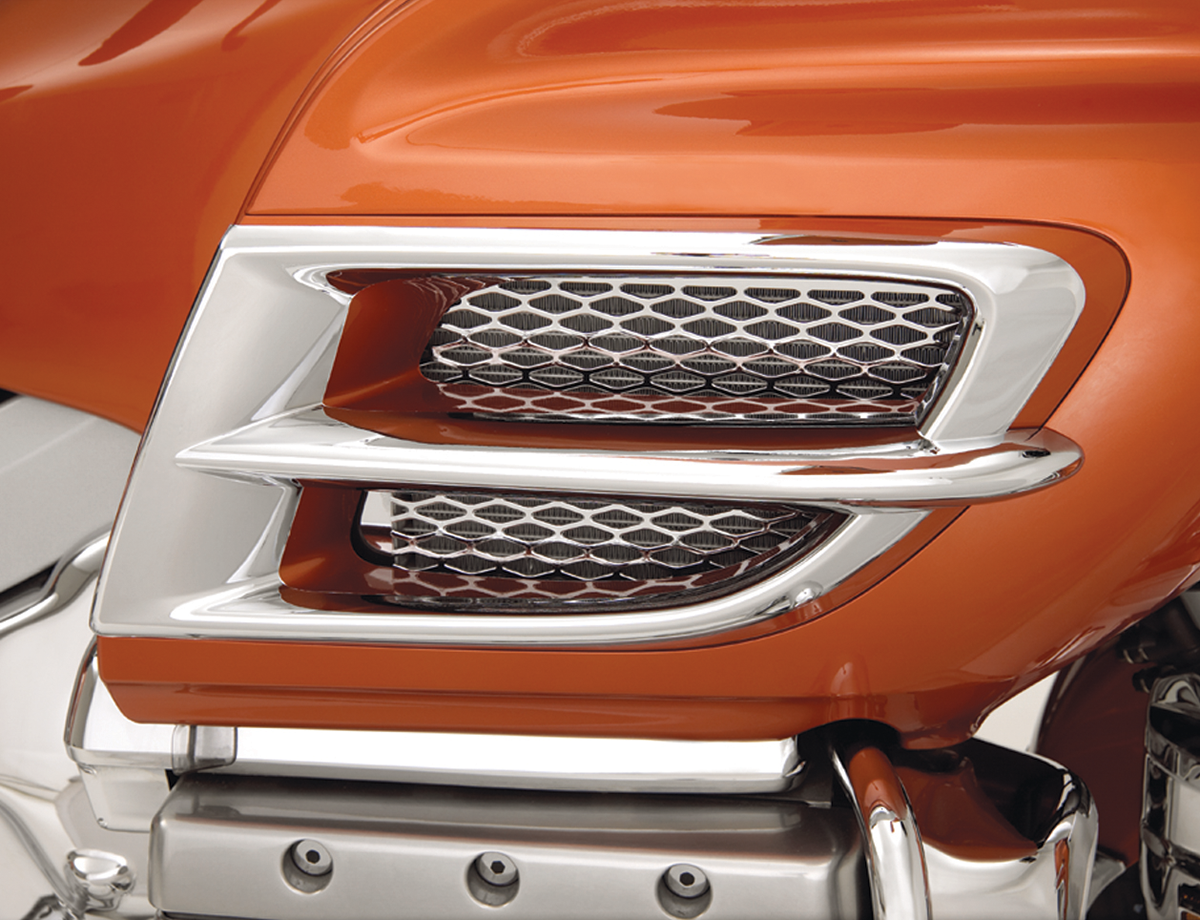 SHOW CHROME Chrome Side Fairing Accent - Side Fairing Accents / Chrome 0521-0216