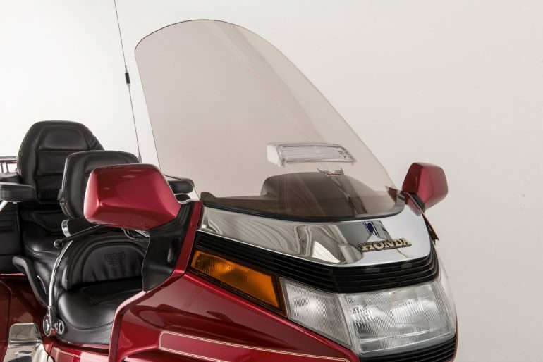 SLIPSTREAMER Windshield Replacement - T-167VT